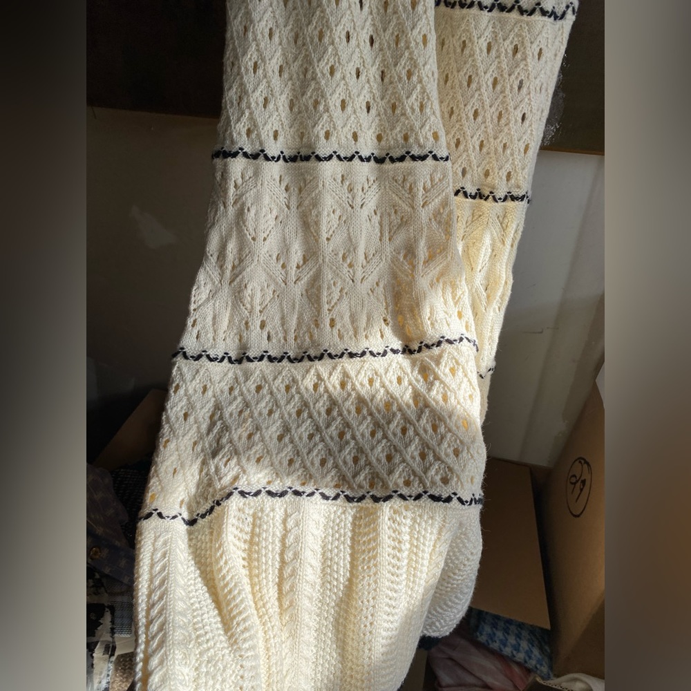 Dress - Picture 2 of 6